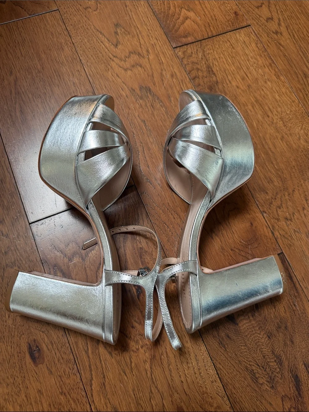 SCHUTZ Metallic SILVER Platform Sandals with Ankle Strap